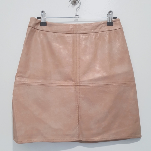 Sheike Dresses & Skirts - Sheike faux leather skirt size 8